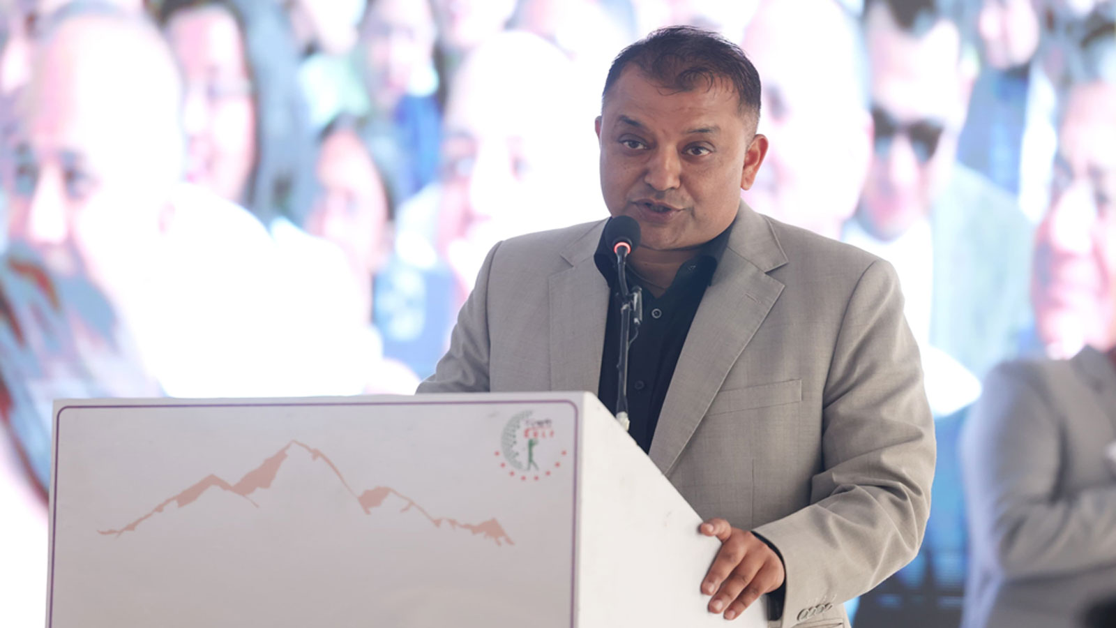 कांग्रेसलाई गरेको विश्वासलाई अब भोटमा बदल्न सभापति थापाको आग्रह