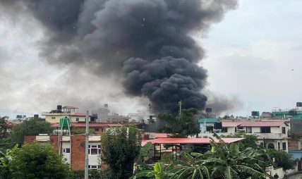 प्रधानमन्त्री ओलीले पार्टी कार्यालय र घर ध्वस्त भएपछि दिए पदबाट राजीनामा